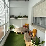 Atico Centrico Con Terrazas * 蒙福特·德·莱蒙斯