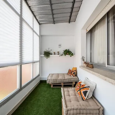 Atico Centrico Con Terrazas 蒙福特·德·莱蒙斯